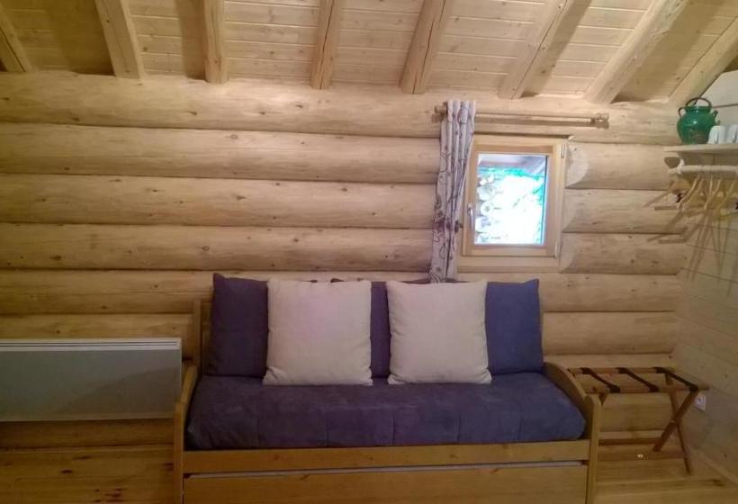 住宿加早餐  Chambres D Hôtes La Gargaille