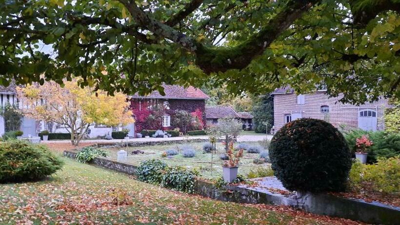 Bed and Breakfast Domaine De La Creuse