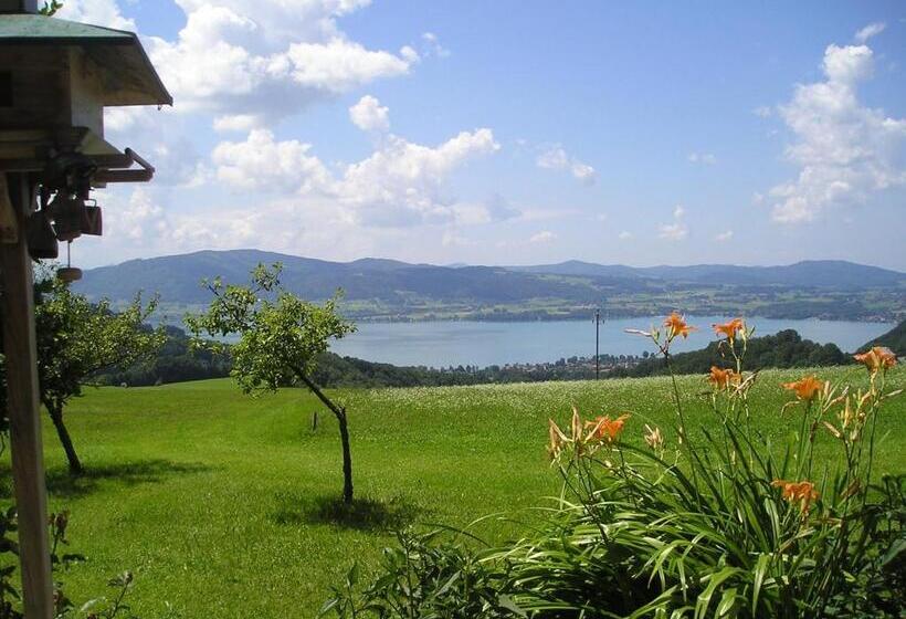 住宿加早餐  Ferienwohnungen Schöbringer