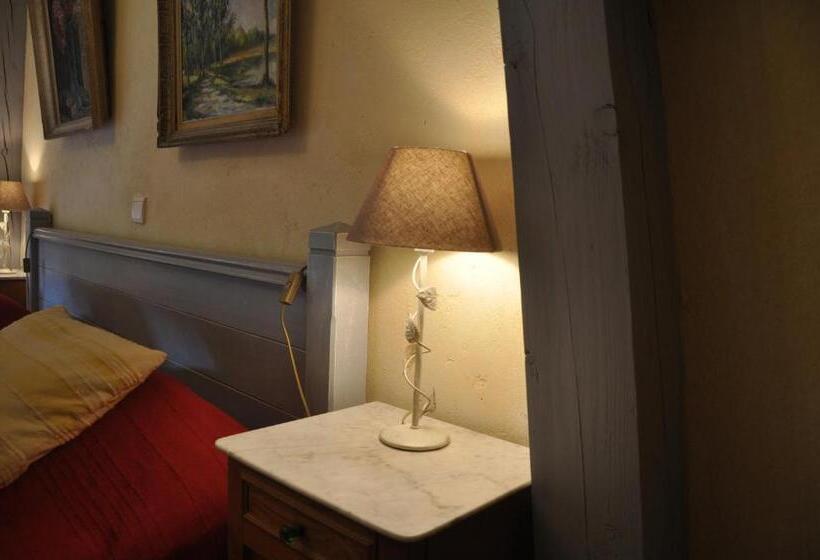 مبيت وإفطار Grange De La Herde