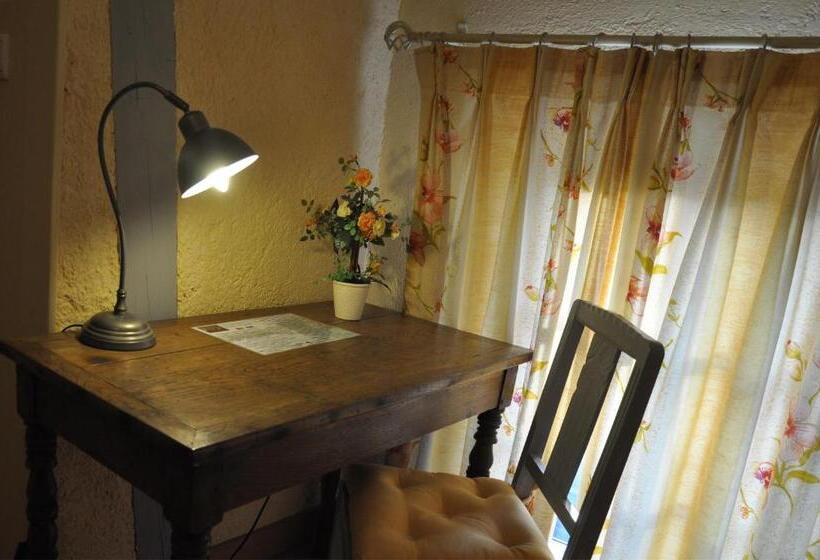 مبيت وإفطار Grange De La Herde