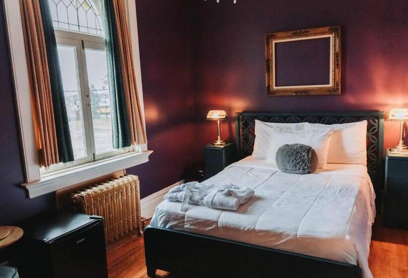 住宿加早餐 Manoir Des Curiosits