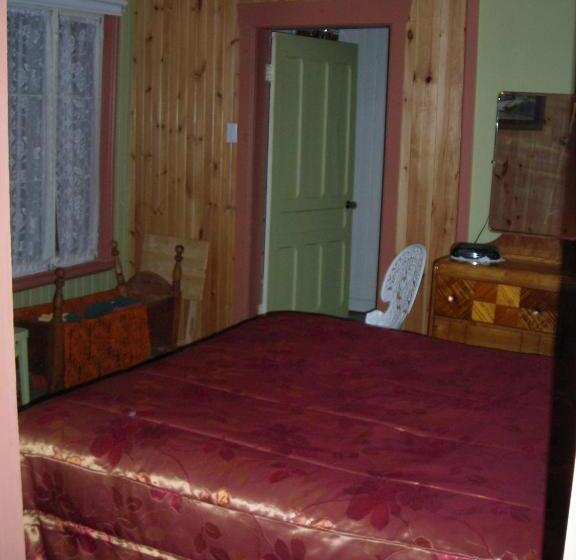 Bed and Breakfast Gîte Des Hauteurs Et Café De La Place