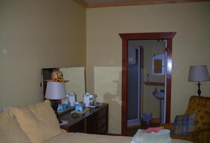 Bed and Breakfast Gîte Des Hauteurs Et Café De La Place