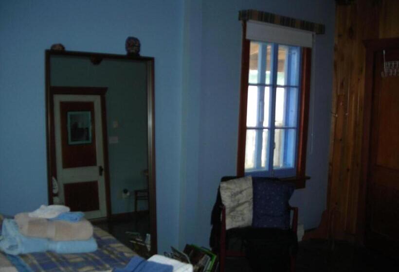 Bed and Breakfast Gîte Des Hauteurs Et Café De La Place