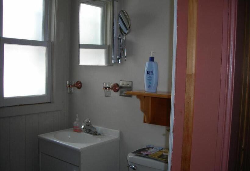 Bed and Breakfast Gîte Des Hauteurs Et Café De La Place