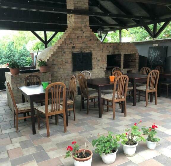 住宿加早餐  Kerekes Panzió és étterem