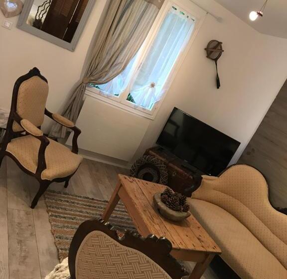 مبيت وإفطار La Nicoulette