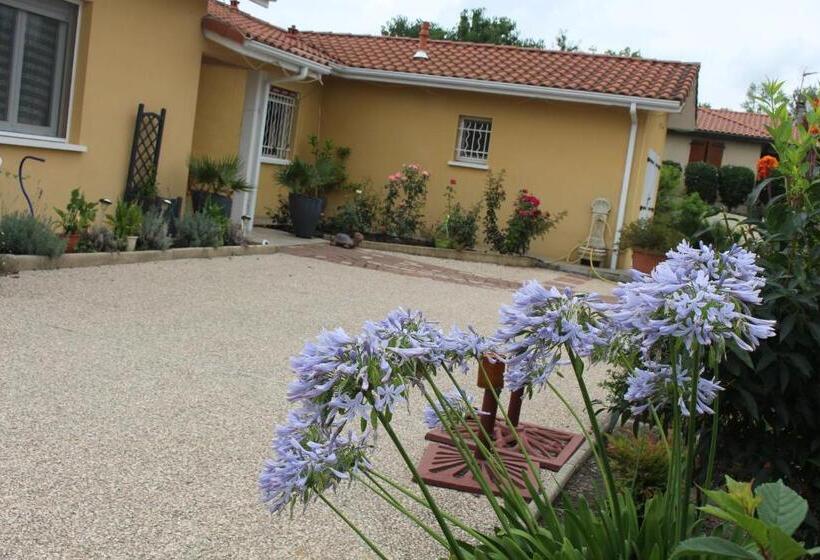 Bed and Breakfast La Nouste Maisoun
