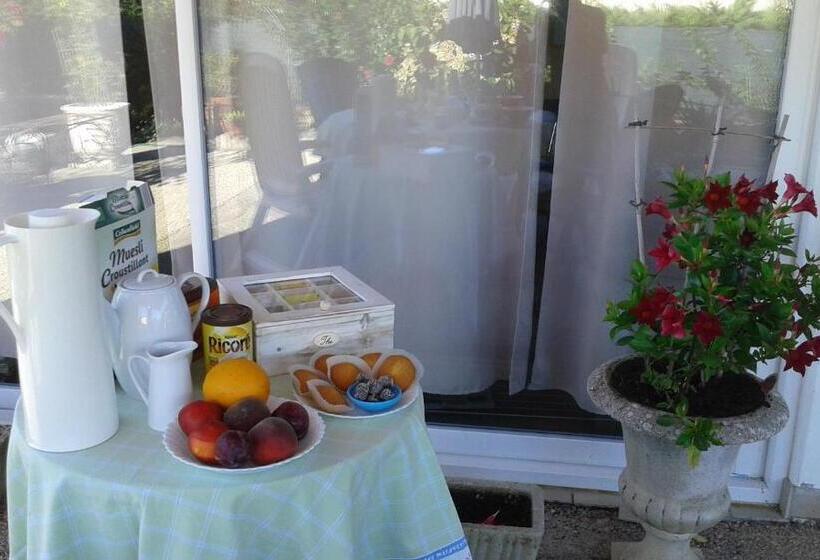 Bed and Breakfast La Nouste Maisoun