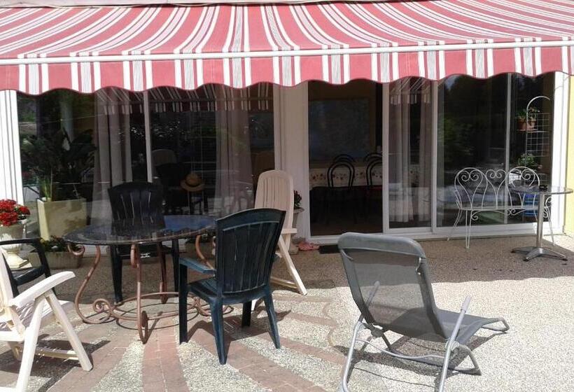 Bed and Breakfast La Nouste Maisoun