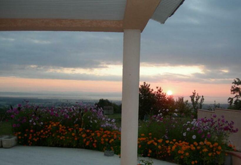 مبيت وإفطار Le Clos Des Malézolles