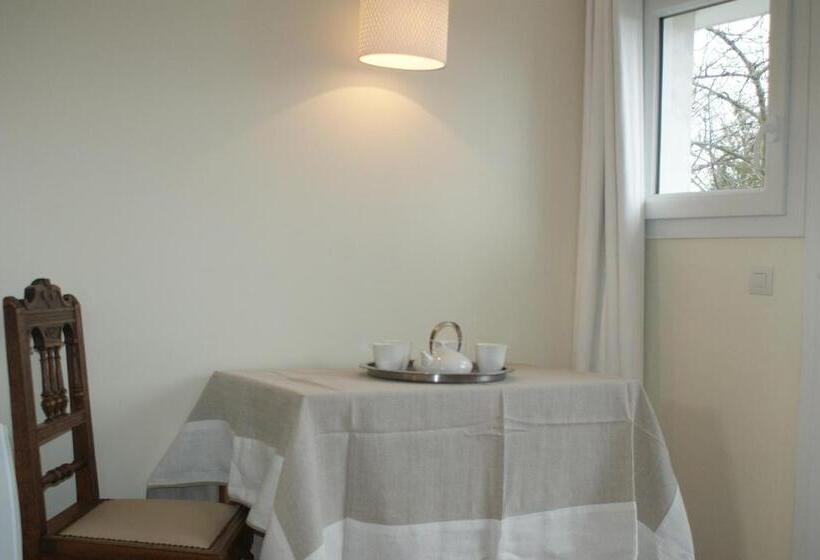 ベッドアンドブレックファースト Les Chambres De La Maxe