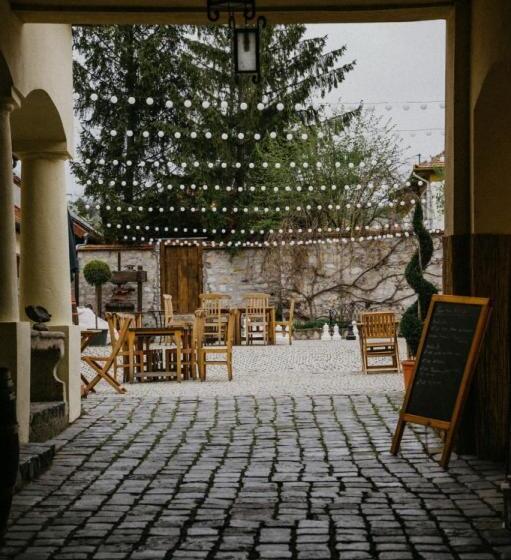 צימר Barka Galéria Hotel és étterem