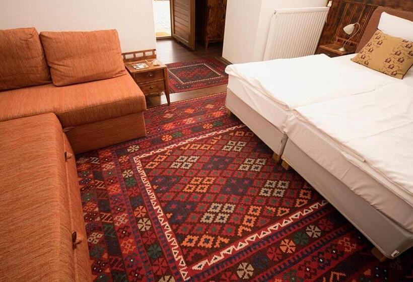 צימר Barka Galéria Hotel és étterem