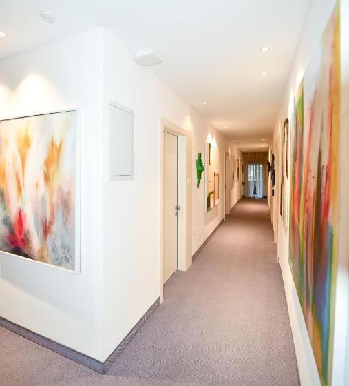 مبيت وإفطار Pension Martha