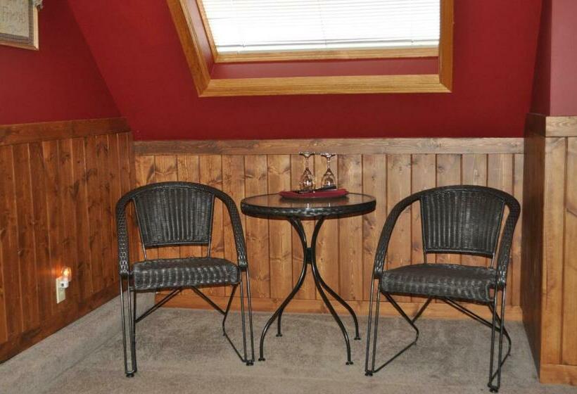 צימר Rocky Ridge Country Lodge