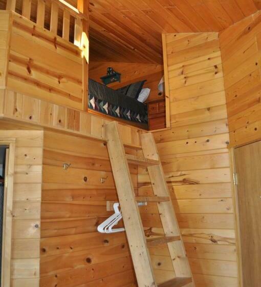 צימר Rocky Ridge Country Lodge