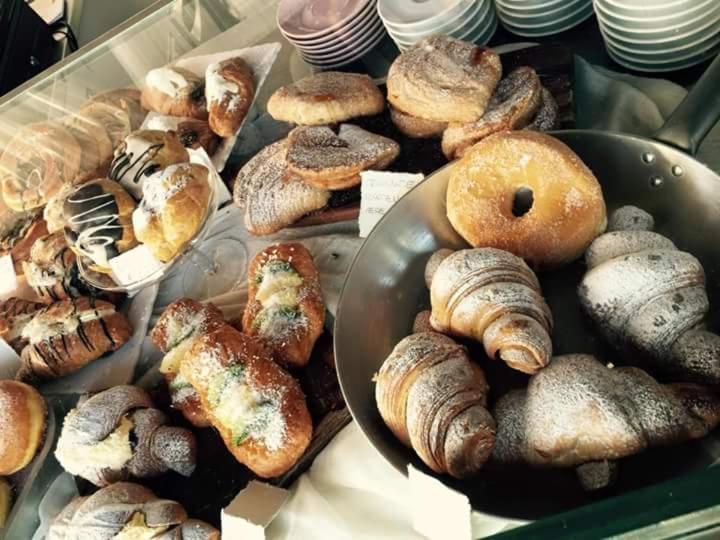 Camera & Caffè Cenni