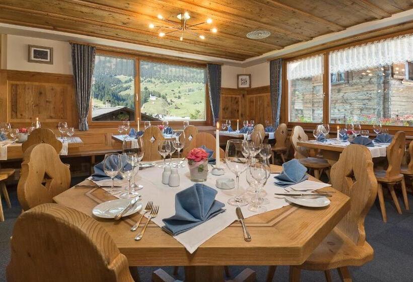 Familienhotel Alpina