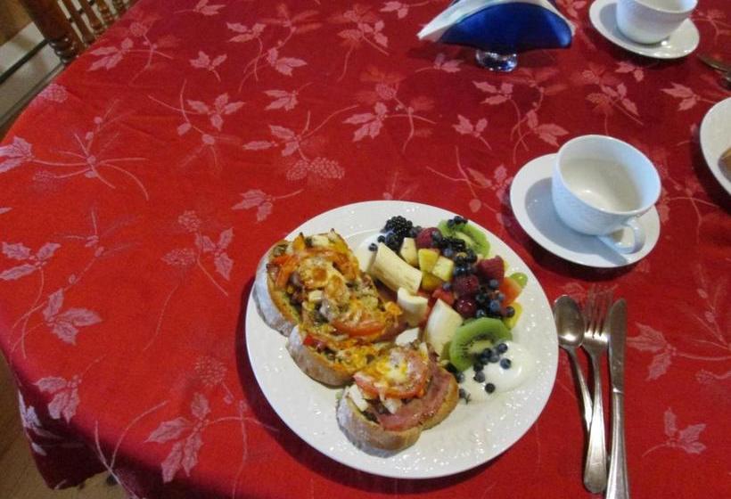 Gîte La Maison Chez J.p. Bed And Breakfast