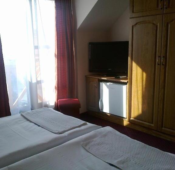 Györgyey Kastély Panzió és étterem