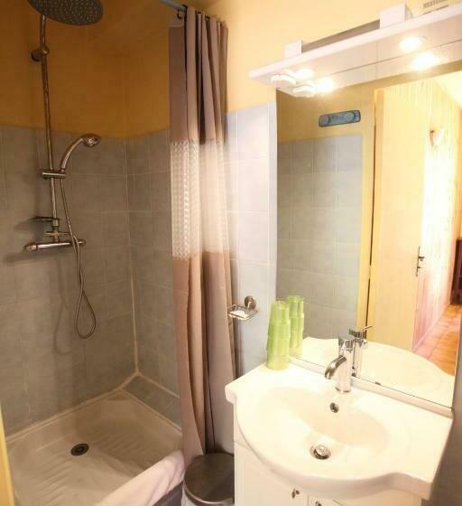 فندق Acropole Asco