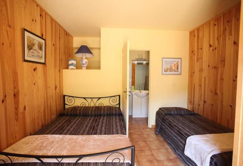 فندق Acropole Asco