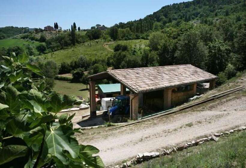 בית מלון כפרי Agriturismo Il Castello