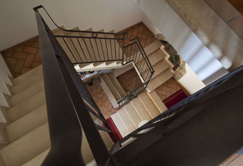 בית מלון כפרי Agriturismo Il Castello