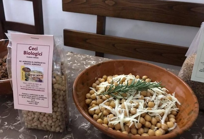 בית מלון כפרי Agriturismo Il Castello