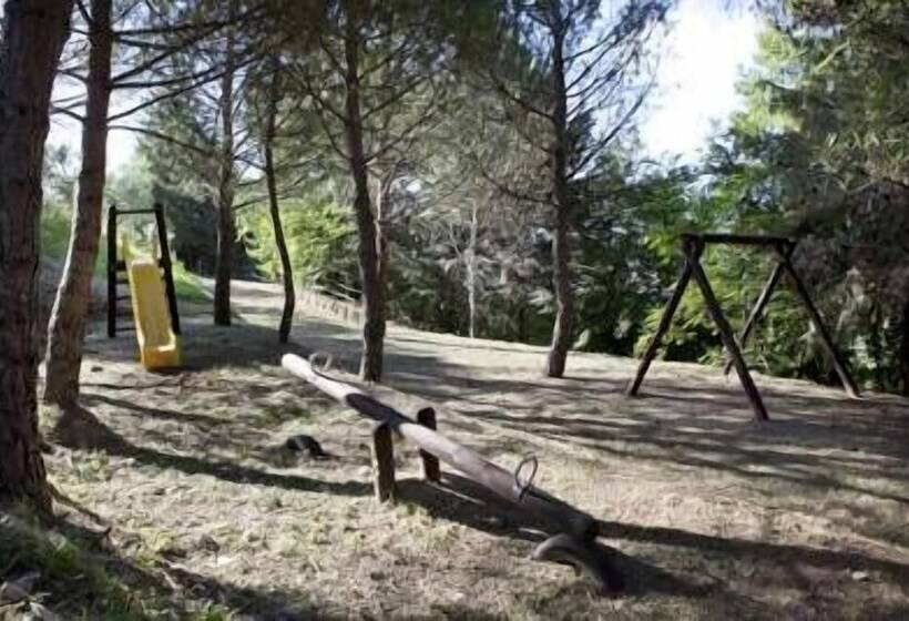 בית מלון כפרי Agriturismo Il Castello