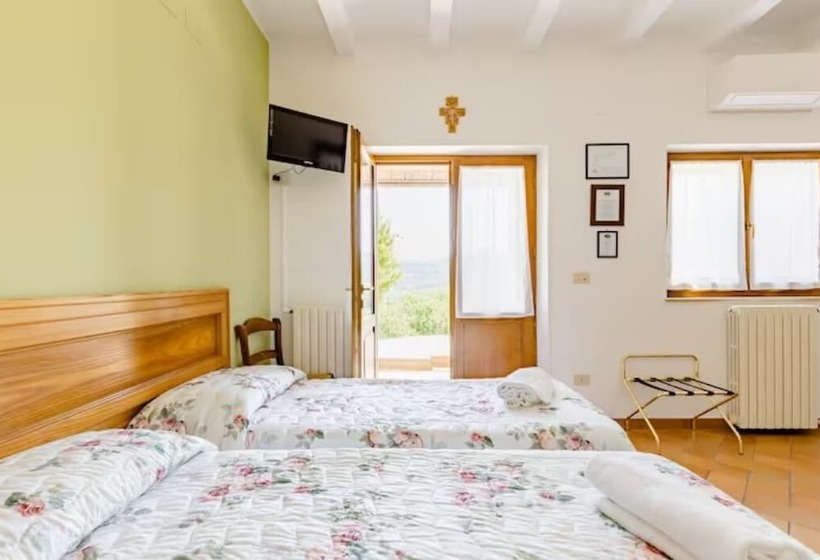 בית מלון כפרי Agriturismo Il Castello