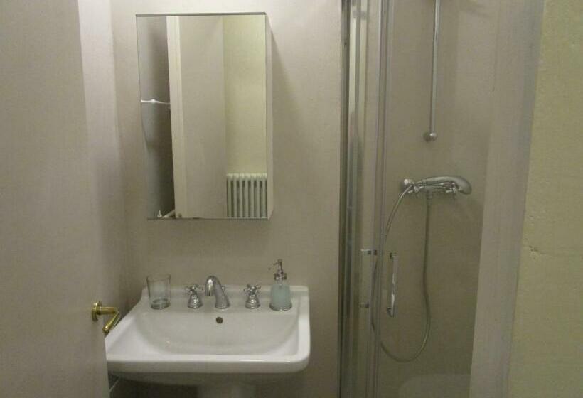 ホテル Agriturismo La Tilia