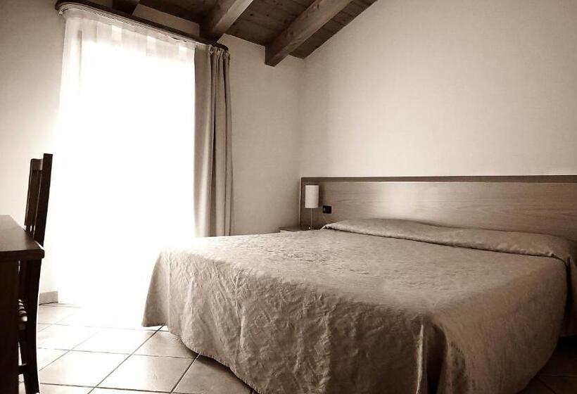 בית מלון כפרי Alla Nave