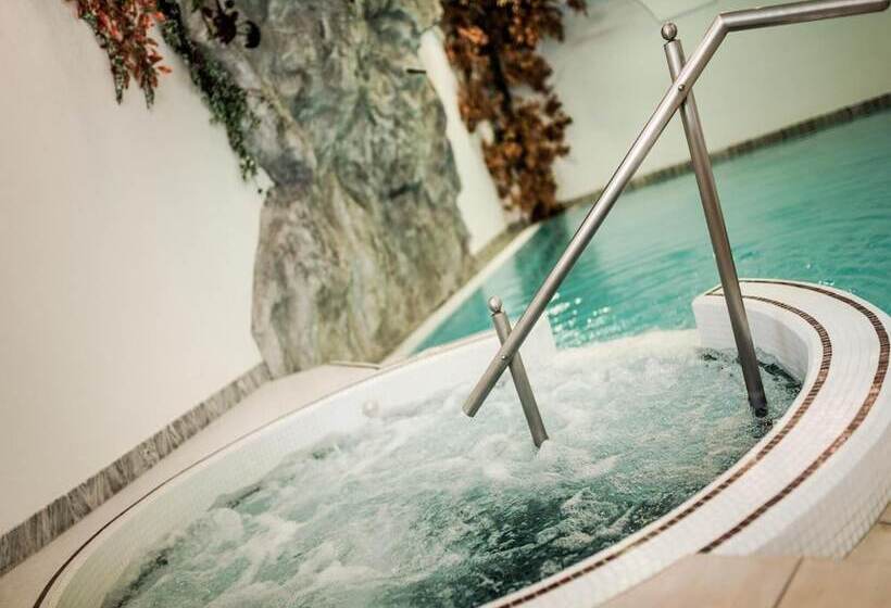 בית מלון כפרי Alpenjuwel