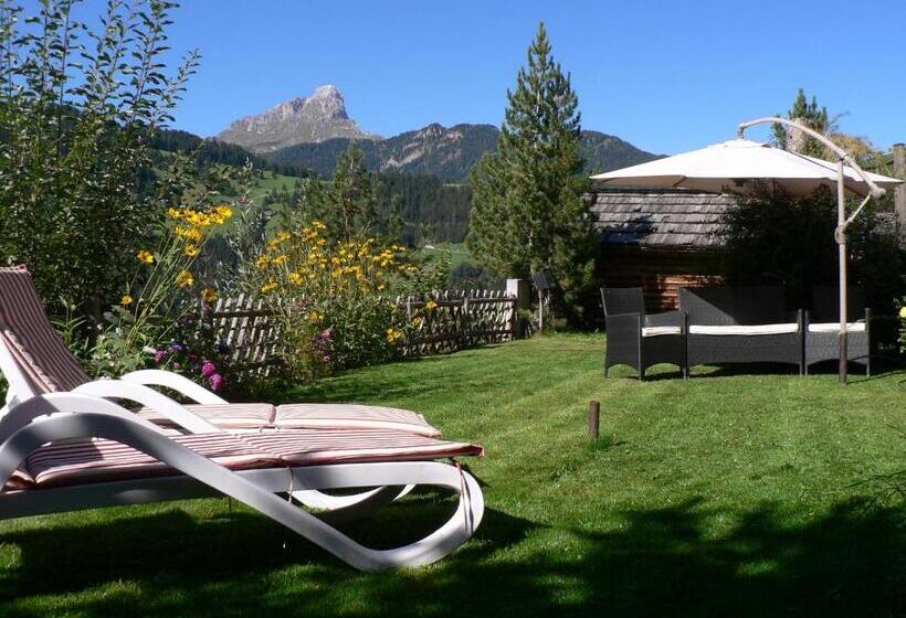 호텔 Alpenrose Dolomites