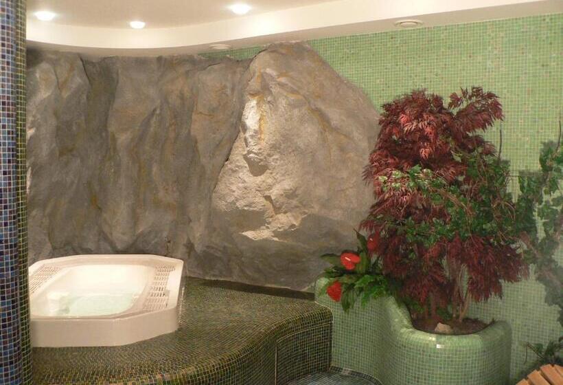 호텔 Alpenrose Dolomites