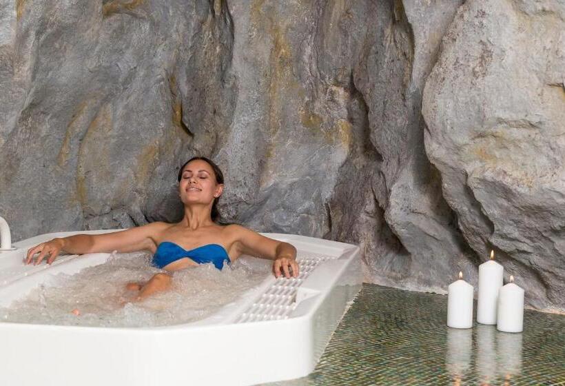 호텔 Alpenrose Dolomites