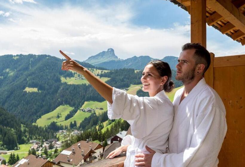 호텔 Alpenrose Dolomites