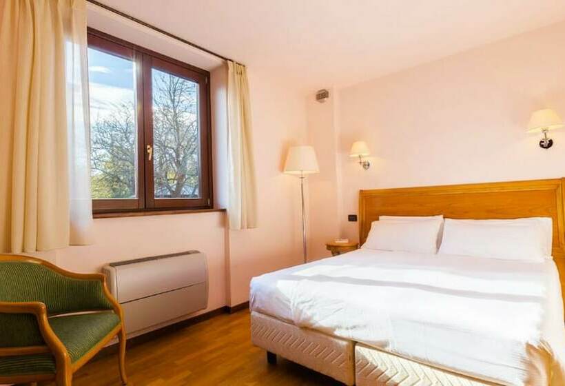 בית מלון כפרי Center