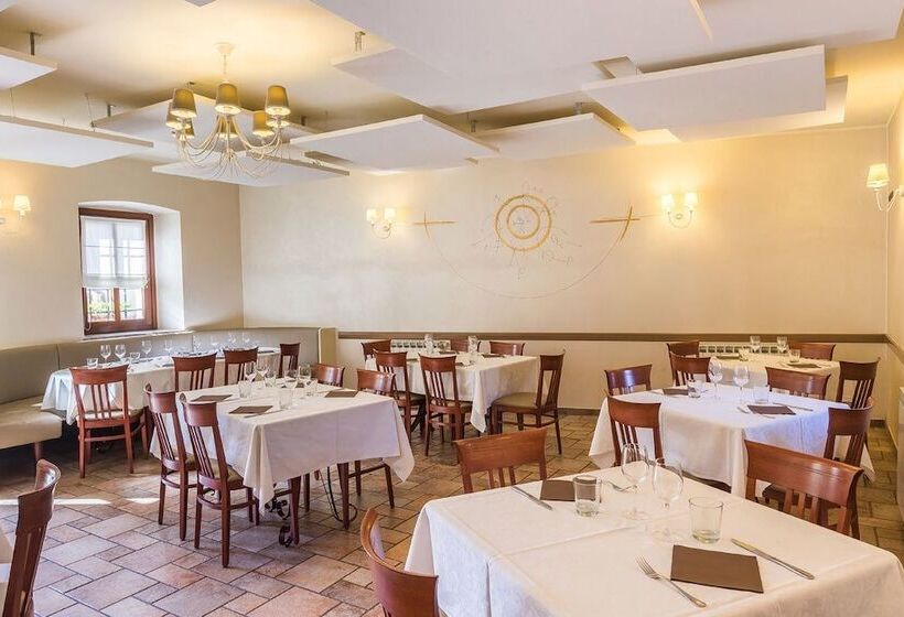 בית מלון כפרי Center