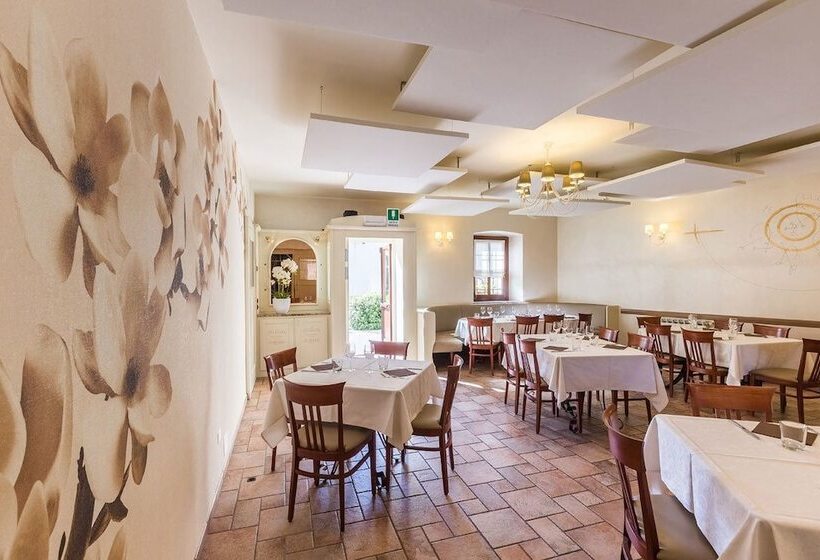 בית מלון כפרי Center