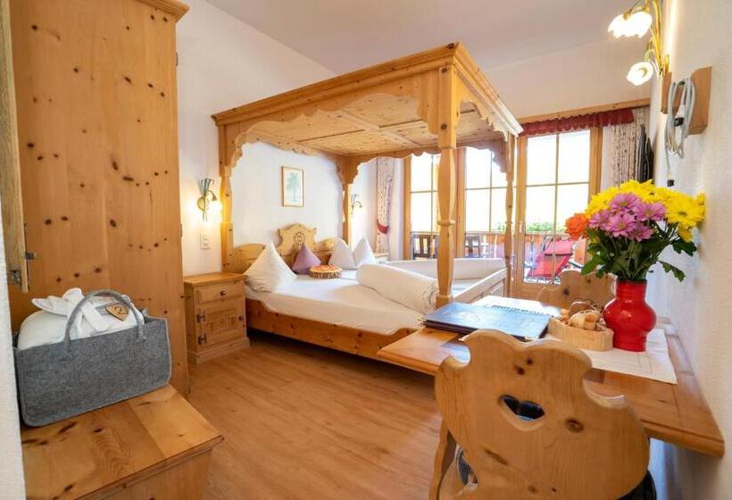 فندق Crusch Alba Sta Maria