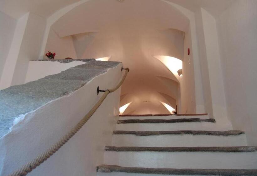 ホテル Crusch Alba Sta Maria