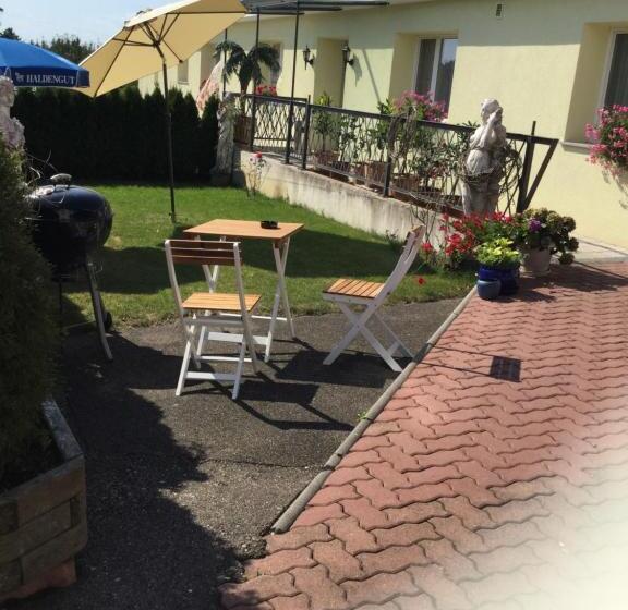 בית מלון כפרי Don Camillo Gästehaus