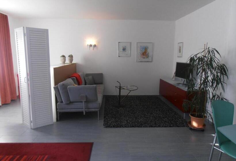 בית מלון כפרי Don Camillo Gästehaus