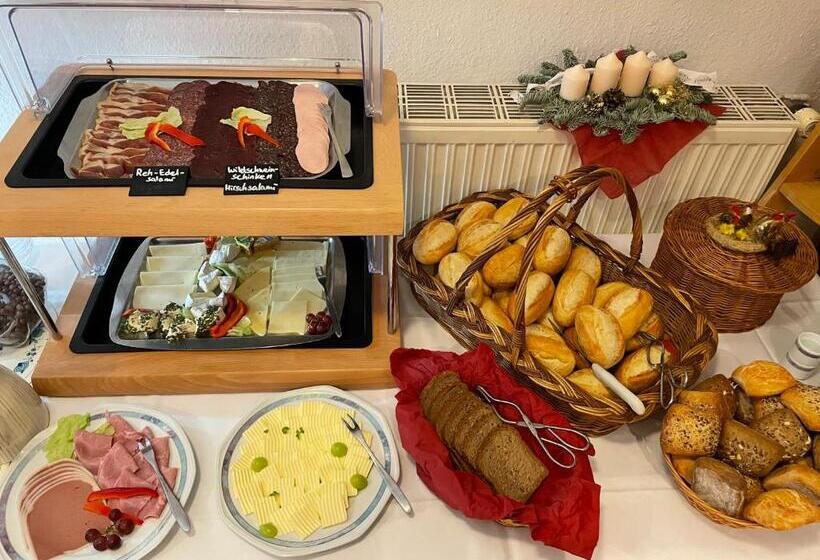 Отель Gutshaus Kajahn