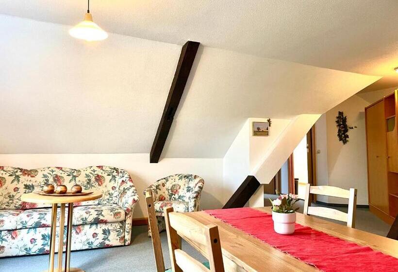 Отель Gutshaus Kajahn