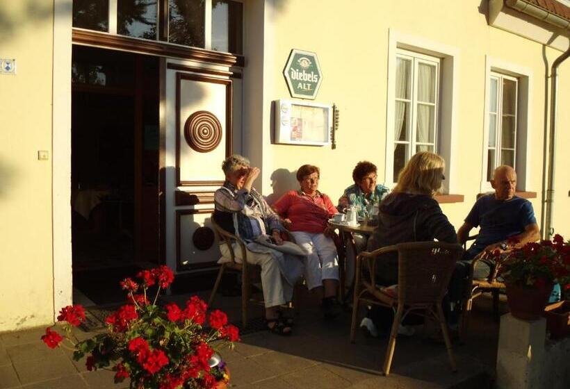 Отель Gutshaus Kajahn